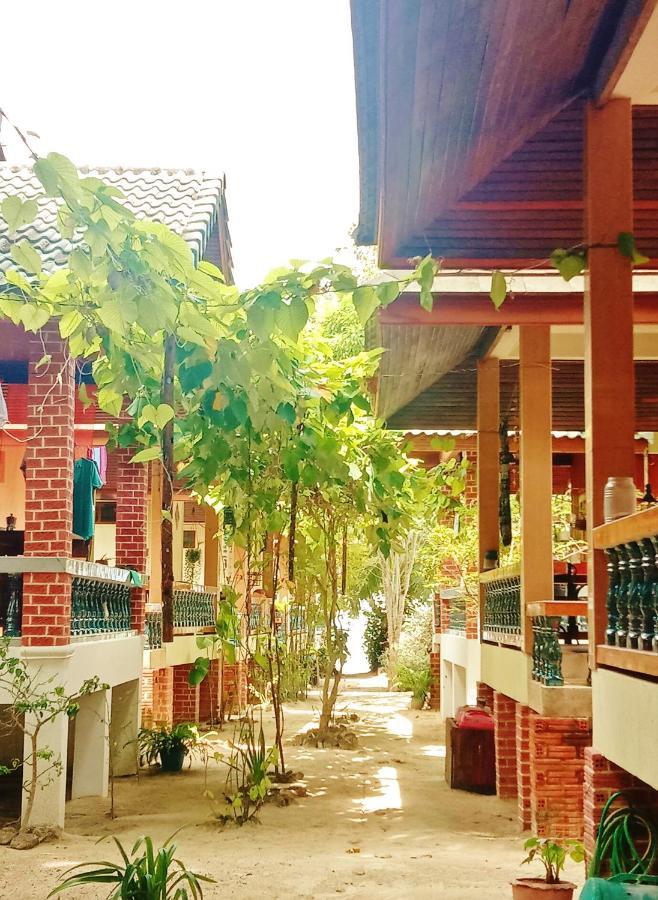 Hotel Seaboard Bungalow Haad Yao Exterior foto