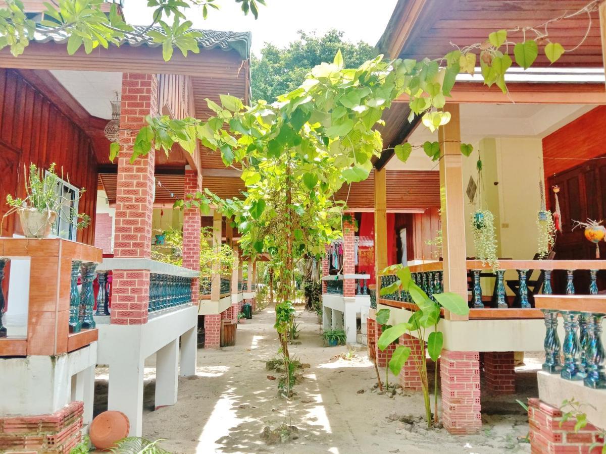 Hotel Seaboard Bungalow Haad Yao Exterior foto